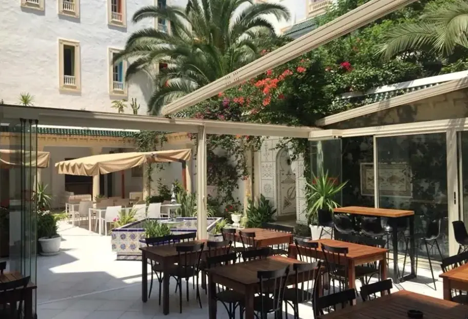 Restauracja i jedzenie w hotelu Mahmoud