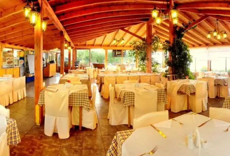 Restauracja i jedzenie w hotelu Marthas Haus