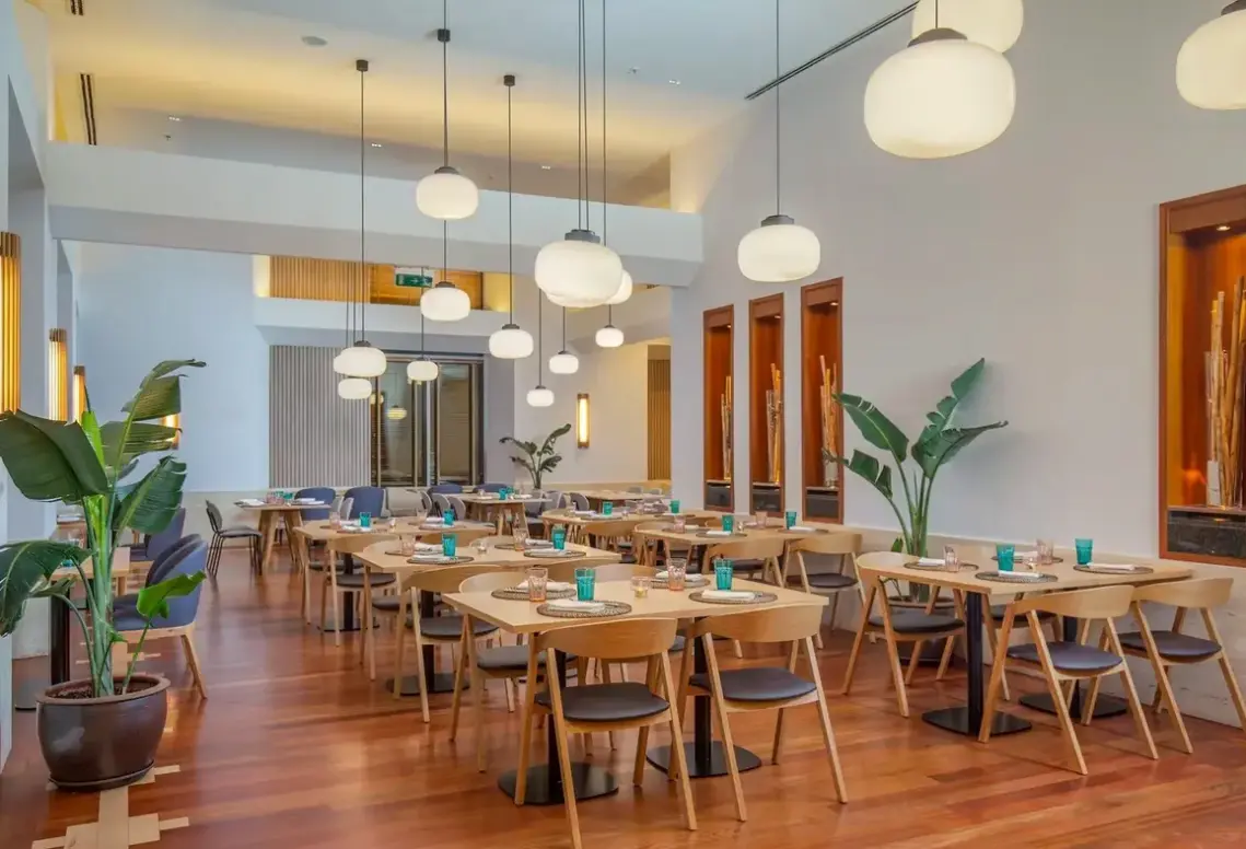 Restauracja i jedzenie w hotelu Melia (Walencja)