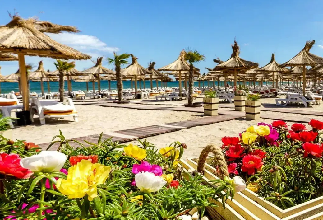 Plaża przy hotelu Mera Resort Venus