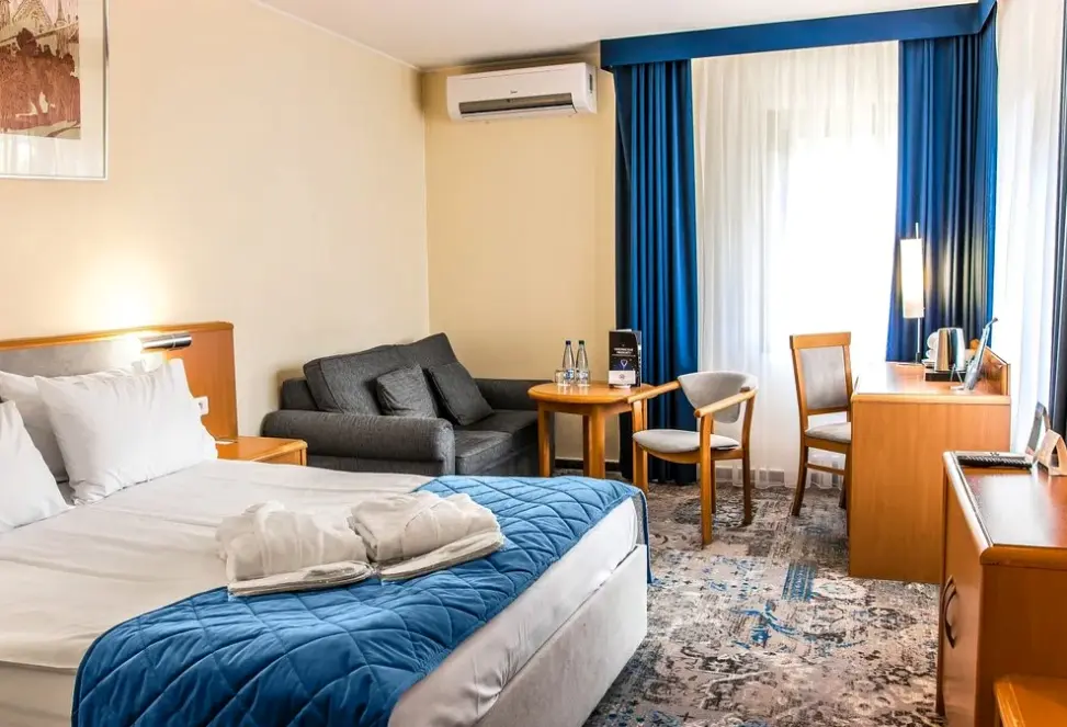 Pokój w hotelu Mragowo Resort & Spa (ex Mercure Mrongovia)