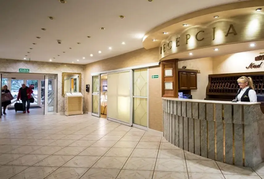 Lobby hotelu Nad Pisą