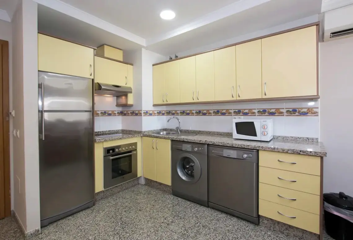 Restauracja i jedzenie w hotelu NuriaSol Apartments