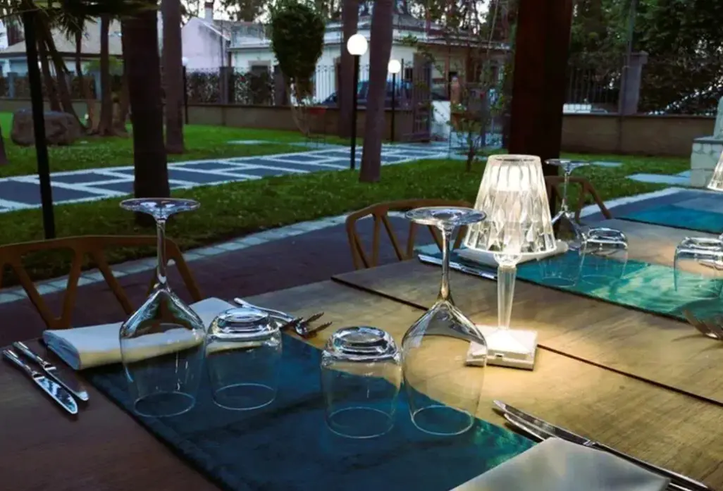 Restauracja i jedzenie w hotelu Oasi Park
