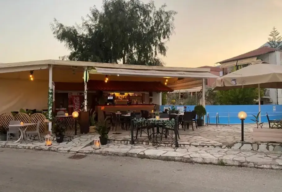 Plaża przy hotelu Oscar (Nidri)