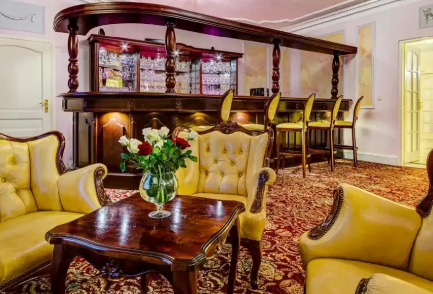 Lobby hotelu Pałacyk Otrębusy