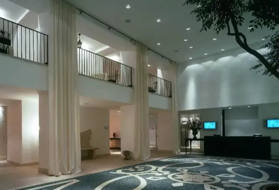 Lobby hotelu Palace Catania Una Esperienze