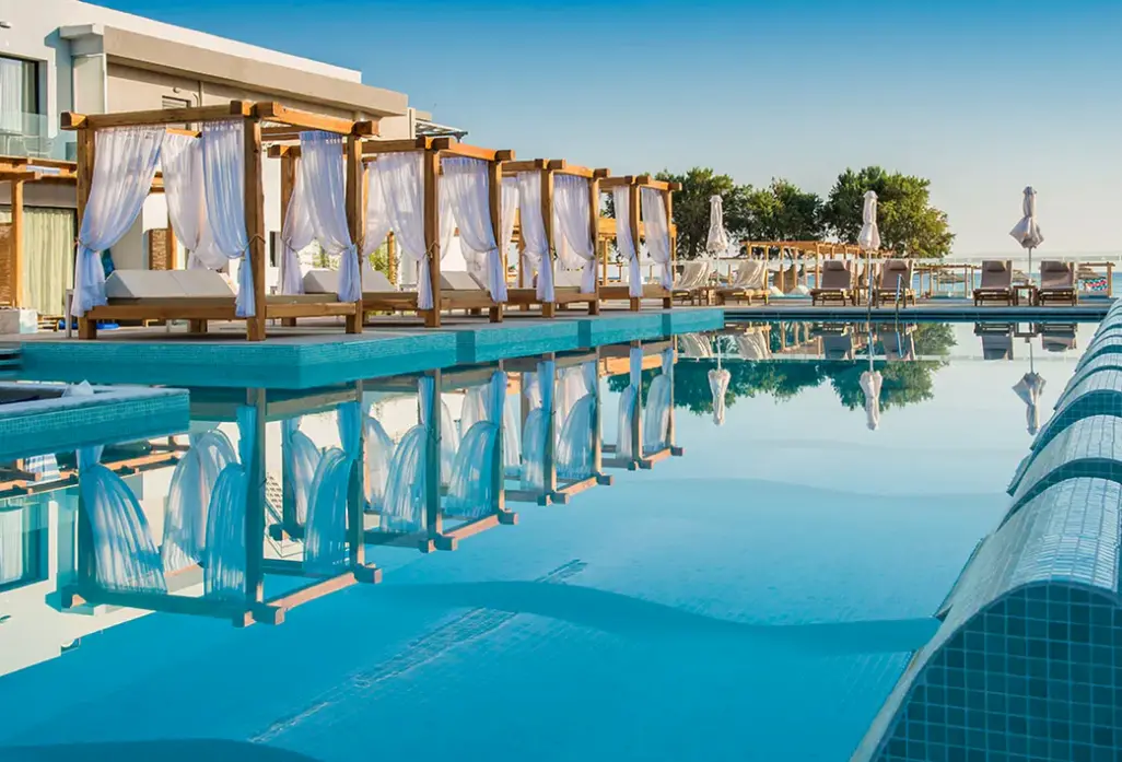 Hotel Paralos Lifestyle Beach (ex Enorme Lifestyle Beach)