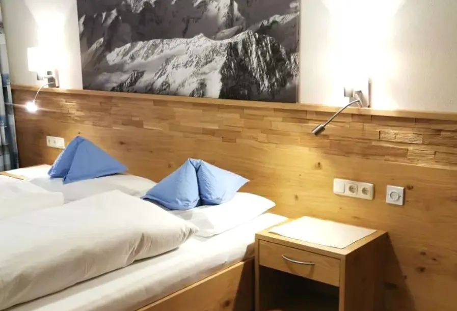 Hotel Pension Trojerhof
