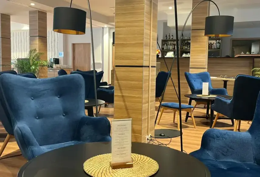 Lobby hotelu Pod Śnieżnikiem Apartamenty i Hotel