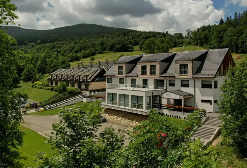 Hotel Pod Śnieżnikiem Apartamenty i Hotel