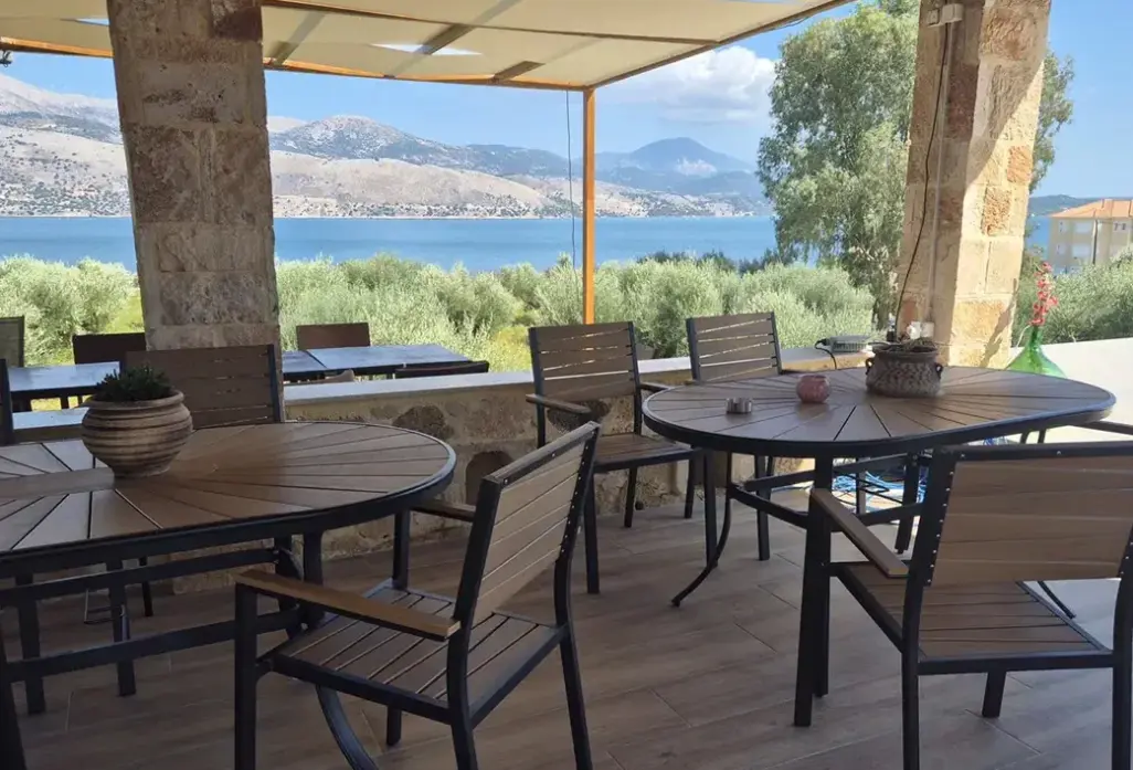 Restauracja i jedzenie w hotelu Remenata