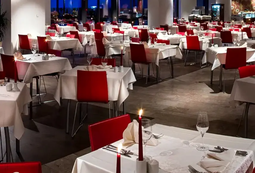 Restauracja i jedzenie w hotelu Rimske Terme