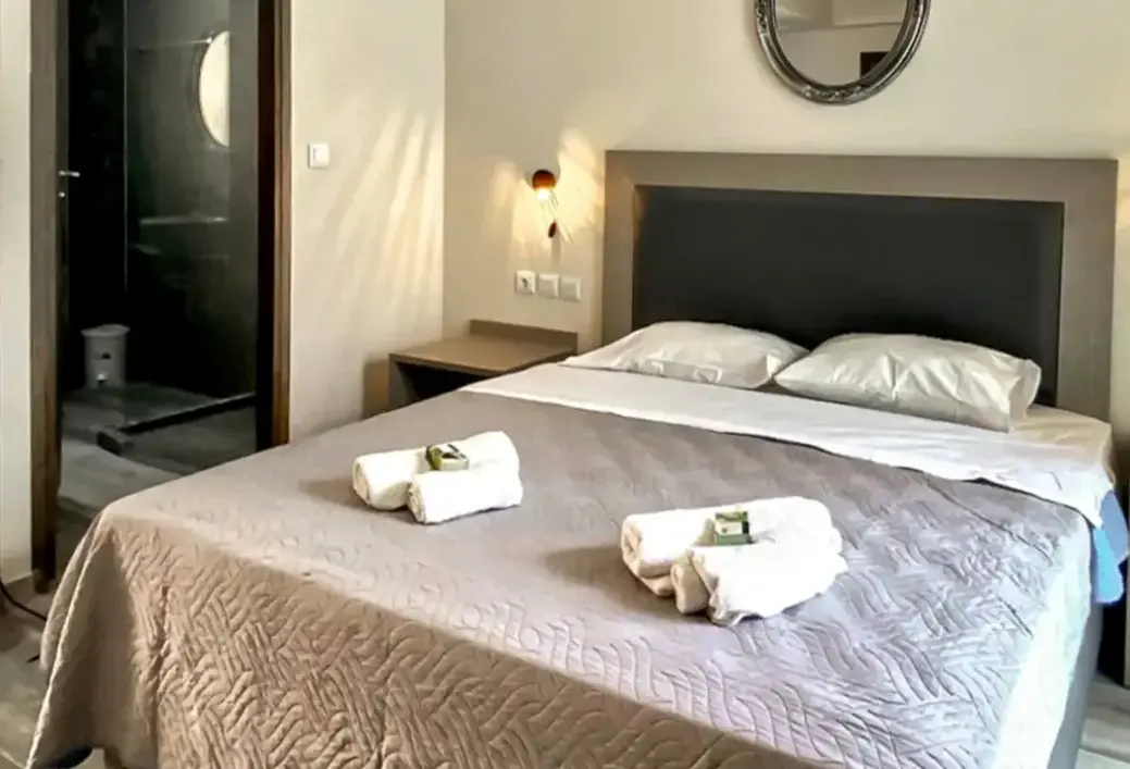 Pokój w hotelu Romanias Apartments