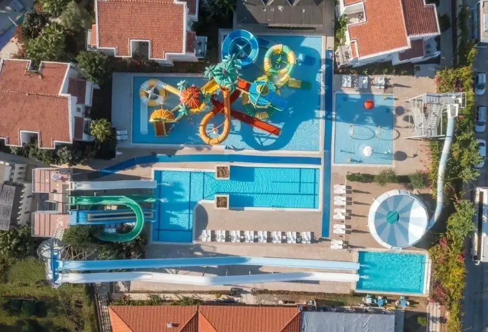 Basen w hotelu Selectum Family Comfort Side (ex. Lyra Resort)