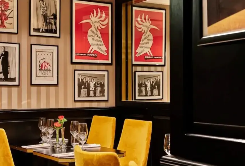 Restauracja i jedzenie w hotelu Teatro Warszawa