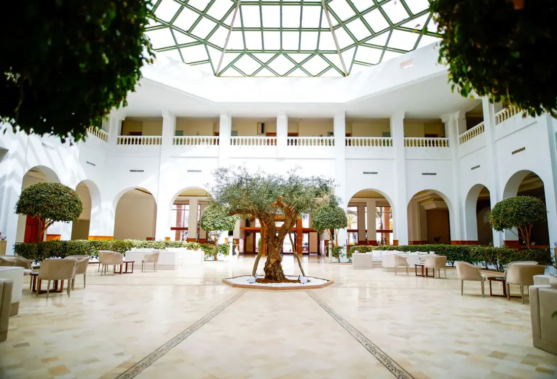 Lobby hotelu Tmk L'Atrium Yasmine