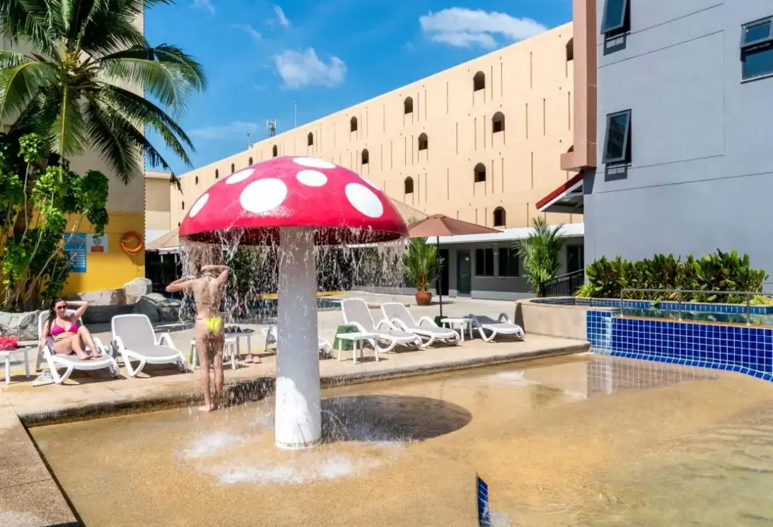 Basen w hotelu Tuana Casa Del Sol