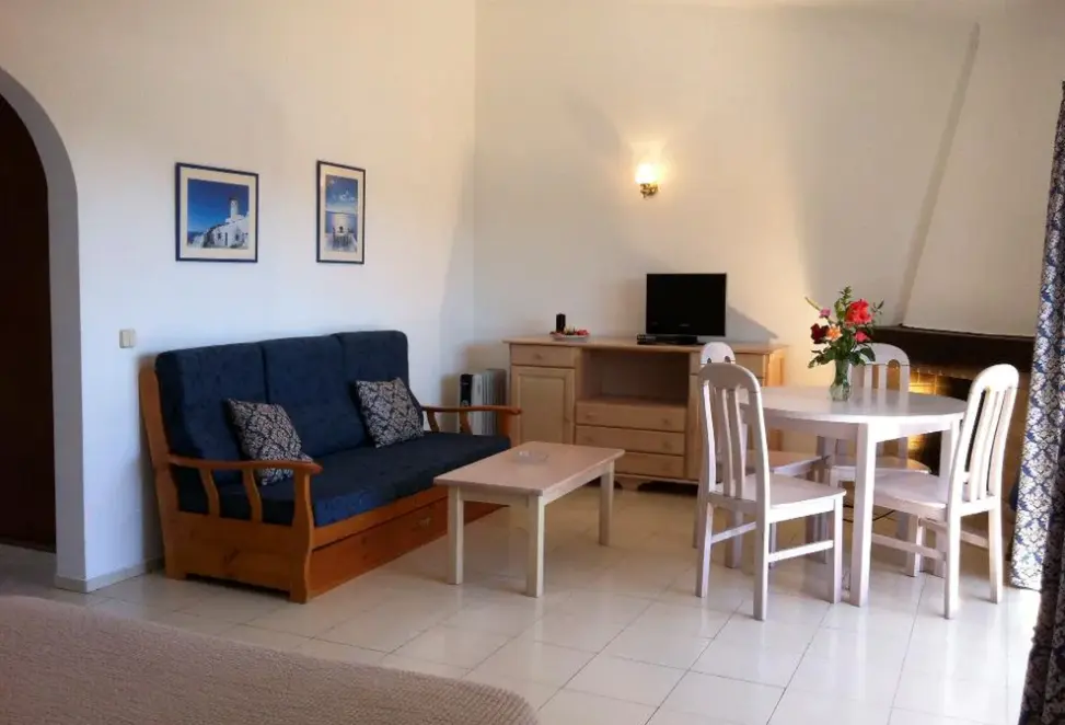 Pokój w hotelu Turiquintas