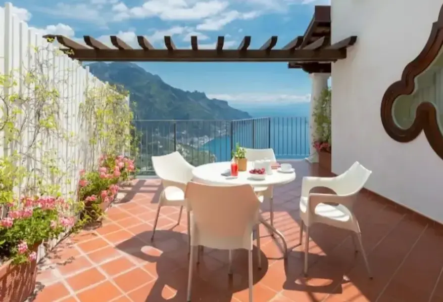 Widok z hotelu Villa Piedimonte