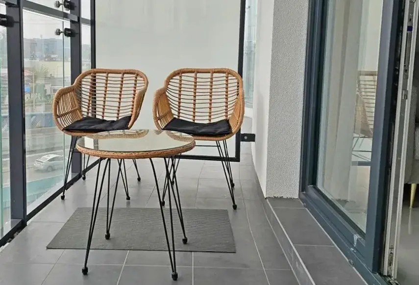 Wola Tower Apartamenty