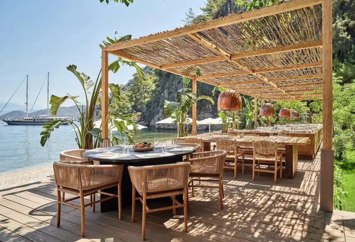 Restauracja i jedzenie w hotelu Yazz Collective