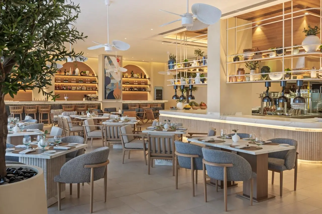 Address Beach Resort Fujairah — PALACE BEACH RESORT FUJAIRAH