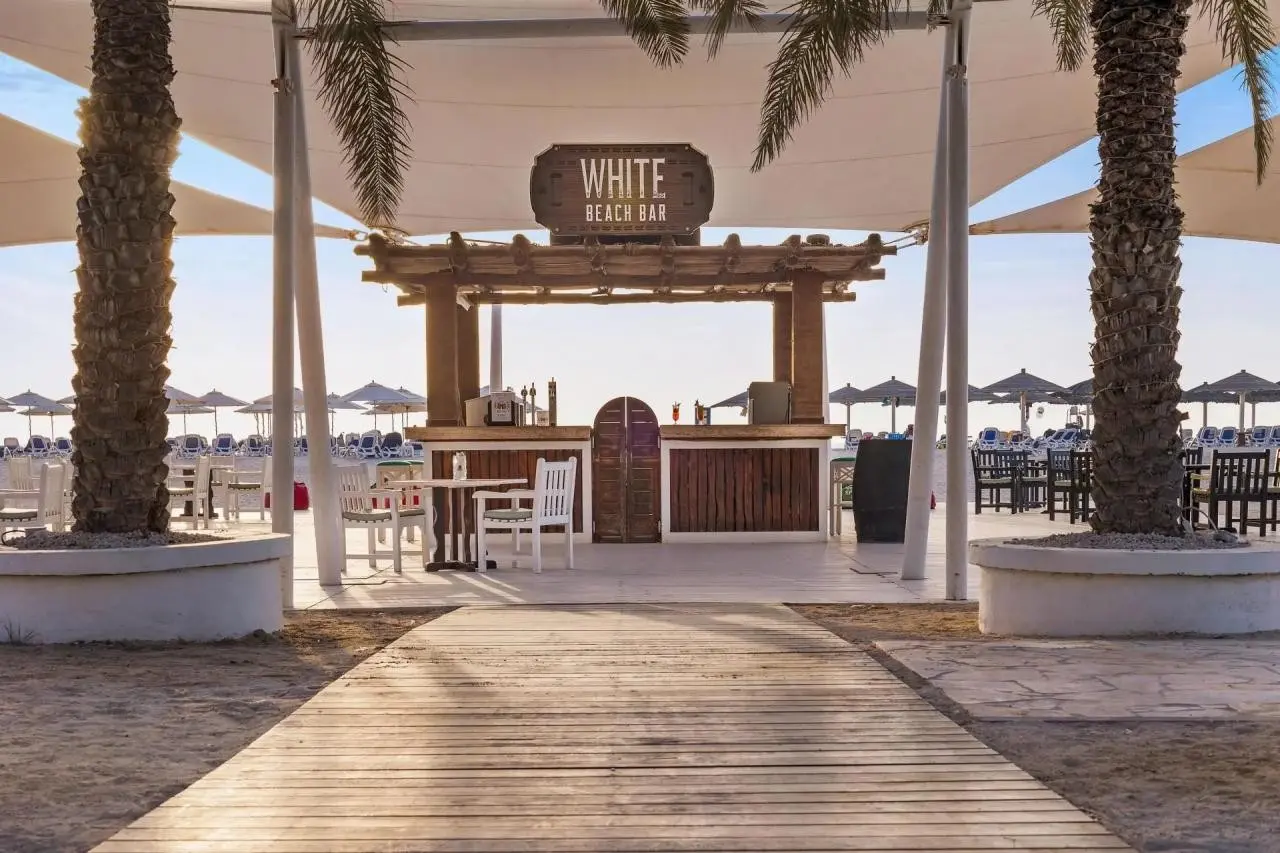 Al Hamra Residences — AL HAMRA RESIDENCE