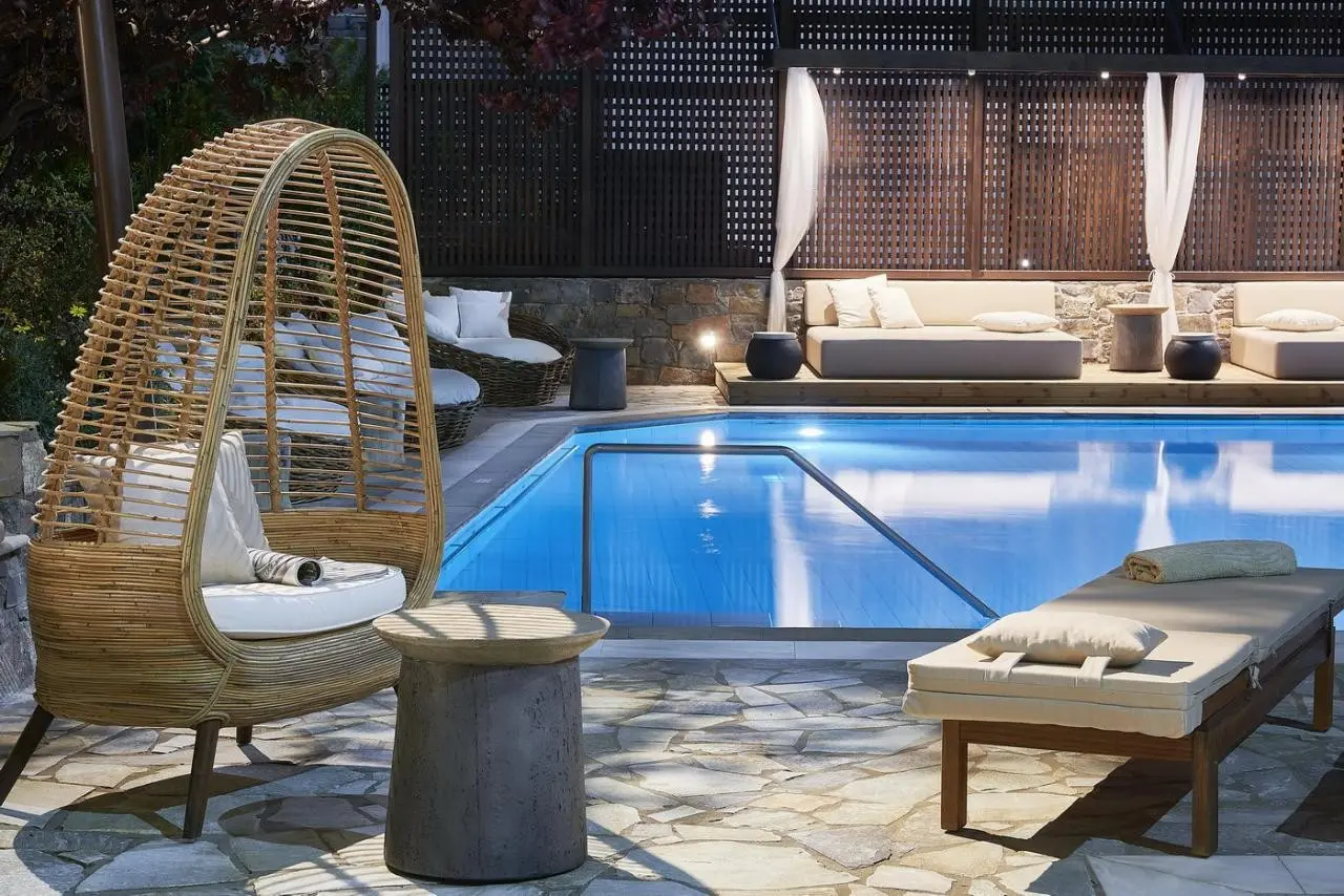 Albatros — ALBATROS HOTEL