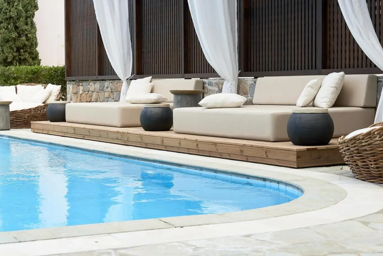 Albatros — ALBATROS HOTEL