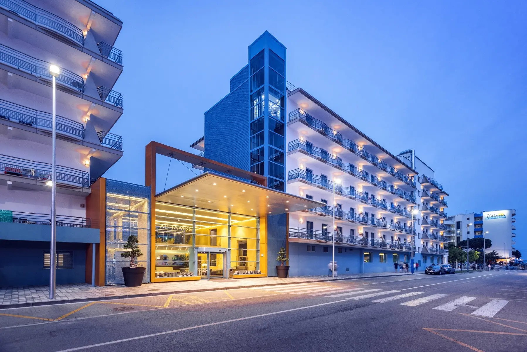 Alhambra — ALHAMBRA HOTEL