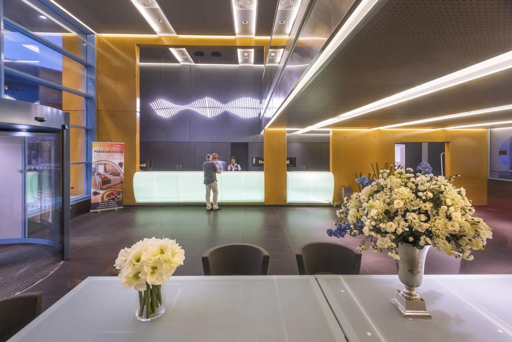 Alhambra — ALHAMBRA HOTEL