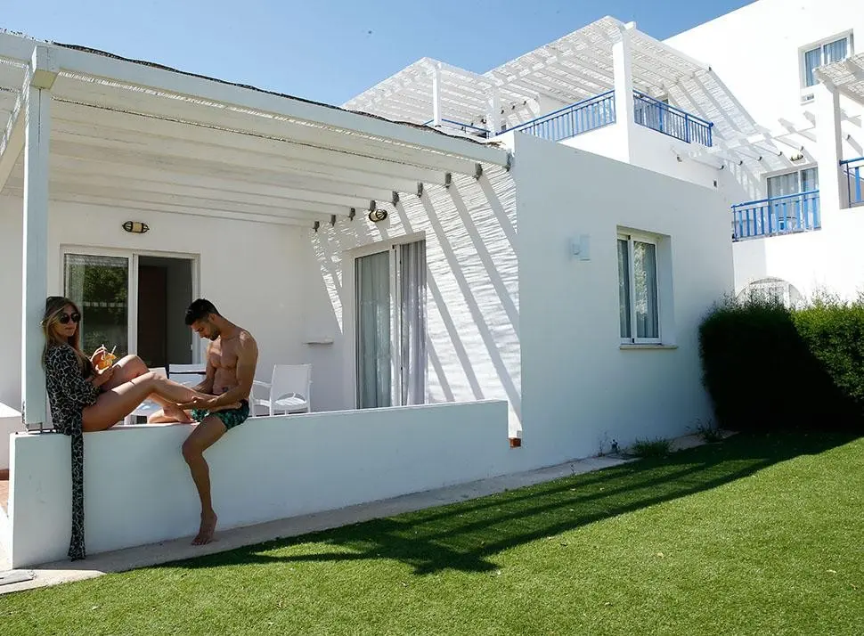 Aliathon Aegean — ALIATHON AEGEAN