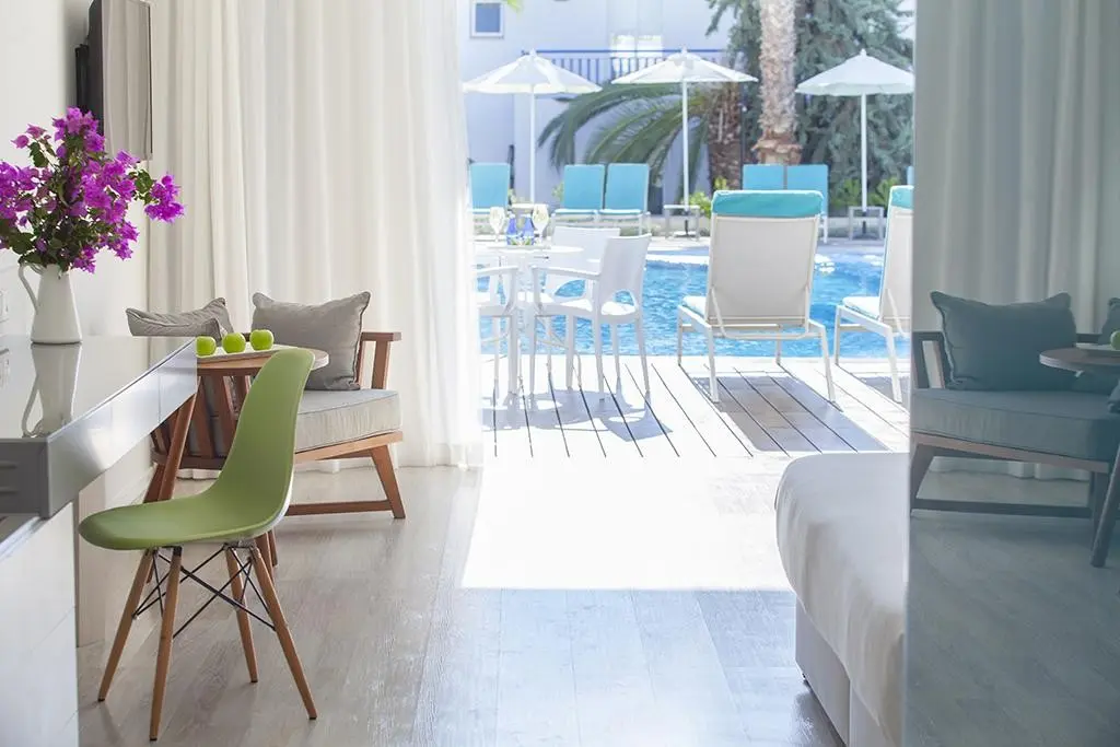 Aliathon Aegean — ALIATHON AEGEAN