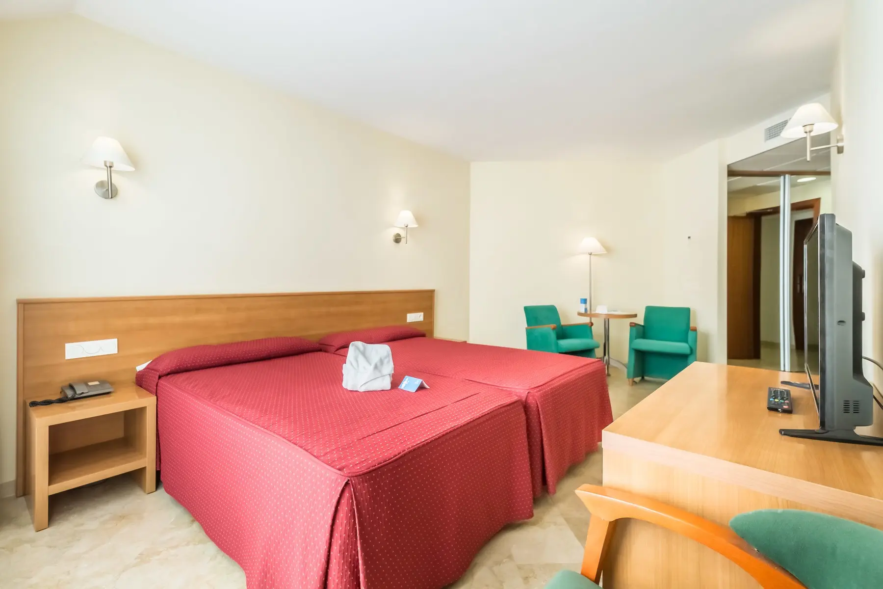 Pokój w hotelu Aluasun Lago Rojo