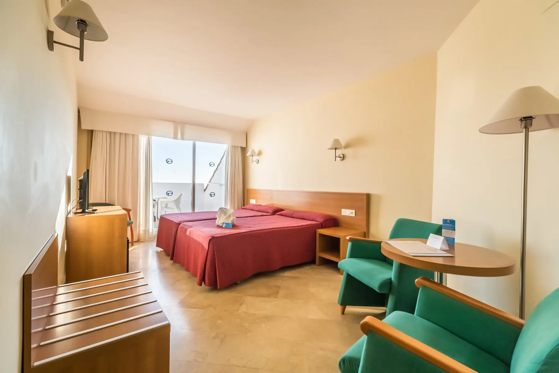 Pokój w hotelu Aluasun Lago Rojo