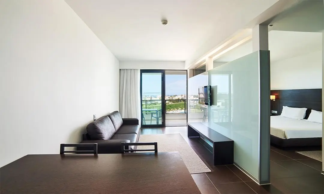 Alvor Baia Resort — ALVOR BAIA RESORT