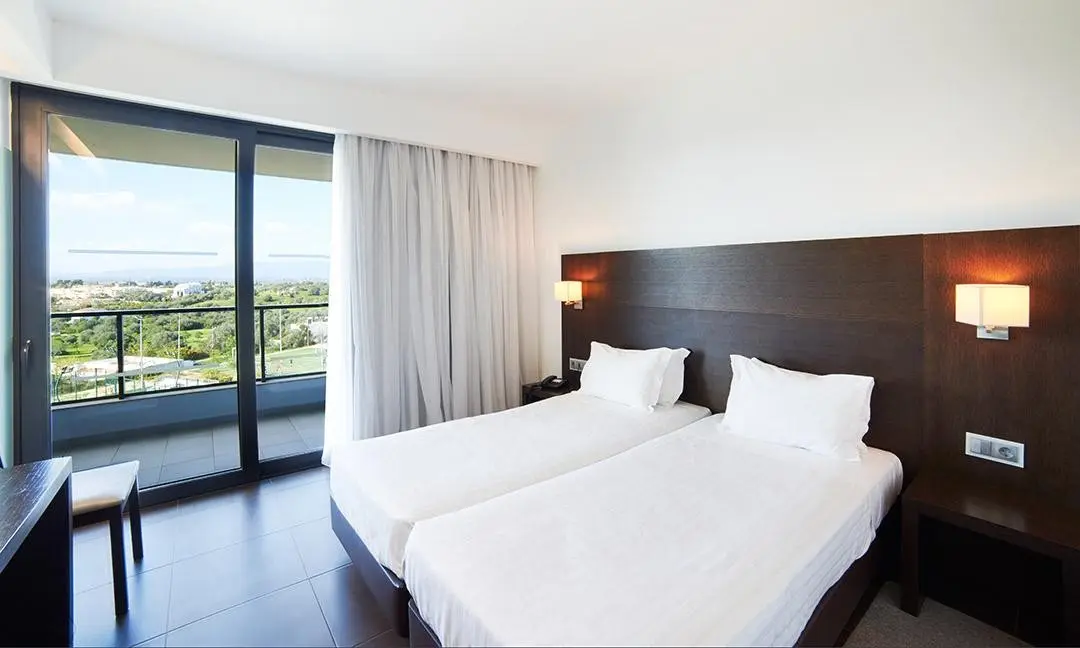 Alvor Baia Resort — ALVOR BAIA RESORT