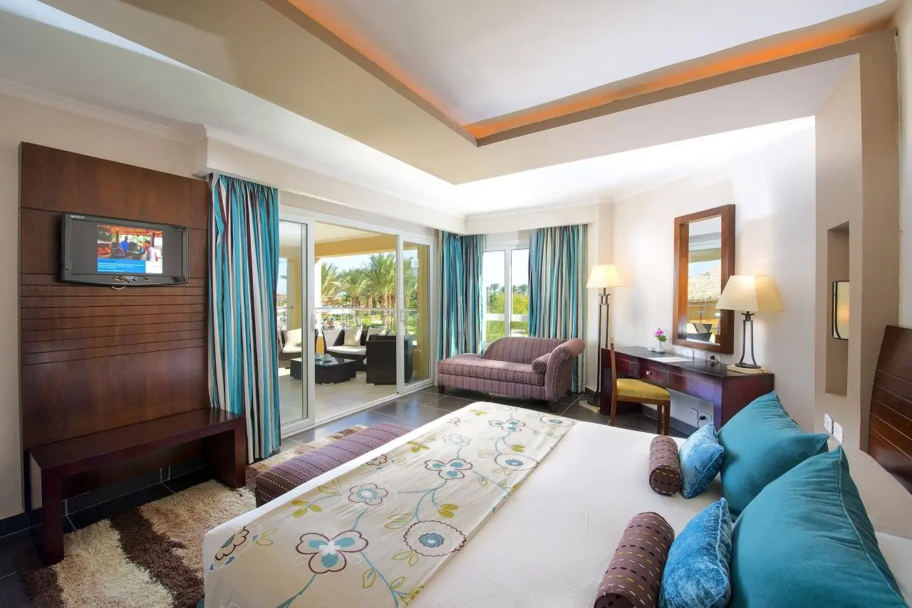 Amwaj Beach Club Abu Soma — AMWAJ BEACH CLUB ABU SOMA