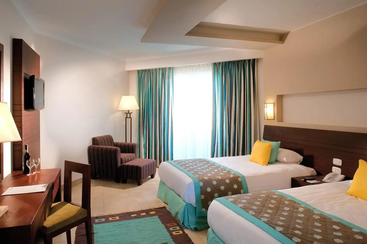 Amwaj Beach Club Abu Soma — AMWAJ BEACH CLUB ABU SOMA