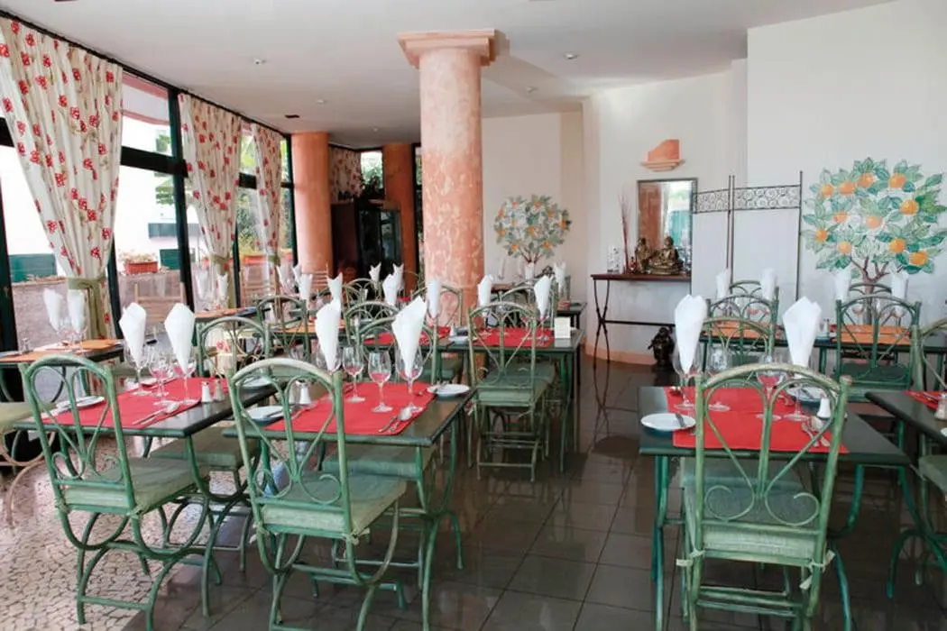 Aparthotel Imperatriz — IMPERATRIZ