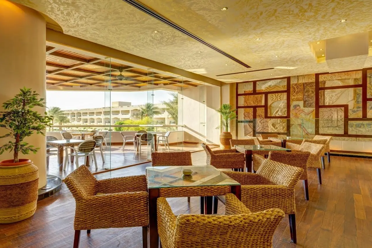 Aurora Oriental Resort — AURORA ORIENTAL RESORT