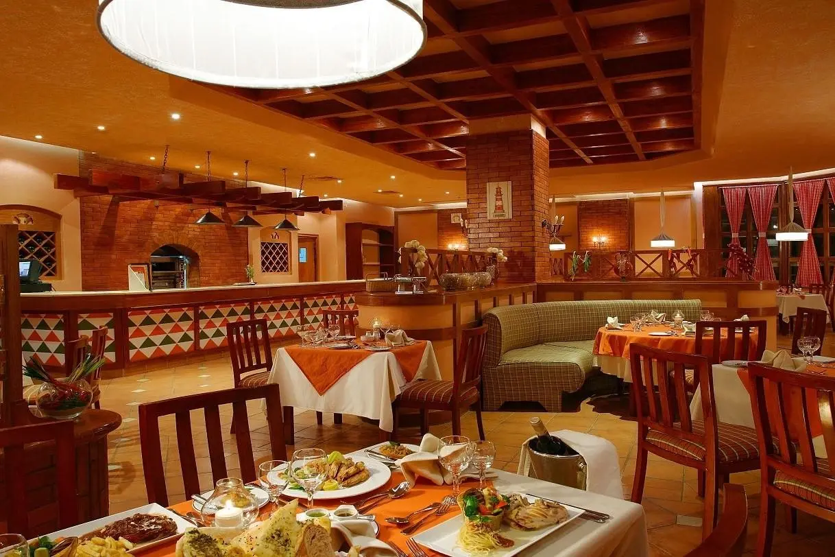 Aurora Oriental Resort — AURORA ORIENTAL RESORT