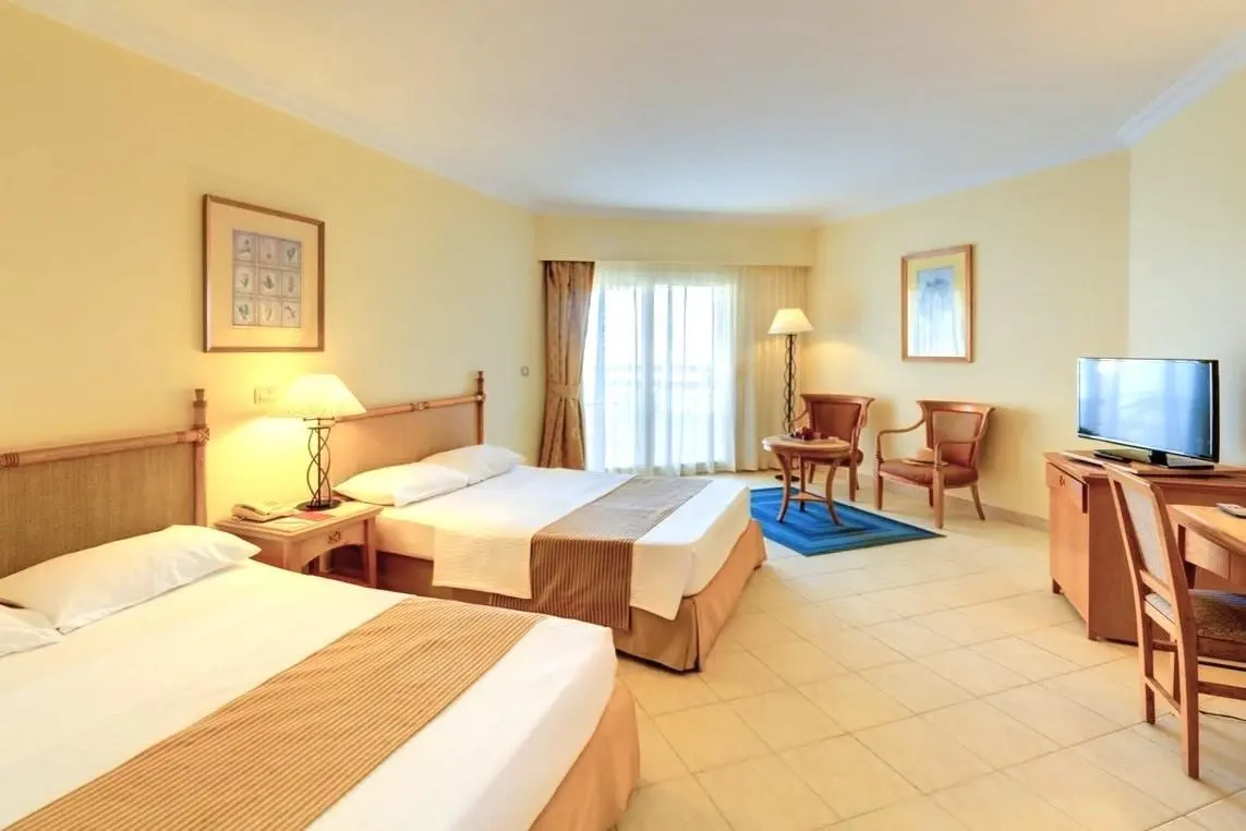 Aurora Oriental Resort — AURORA ORIENTAL RESORT