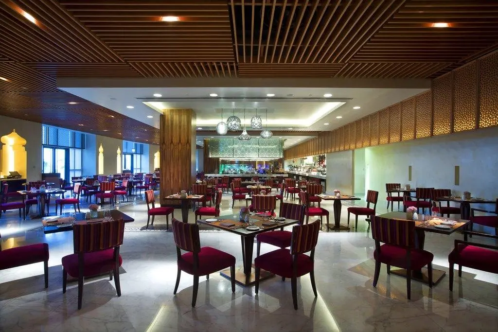 Bab Al Qasr Hotel — BAB AL QASR HOTEL