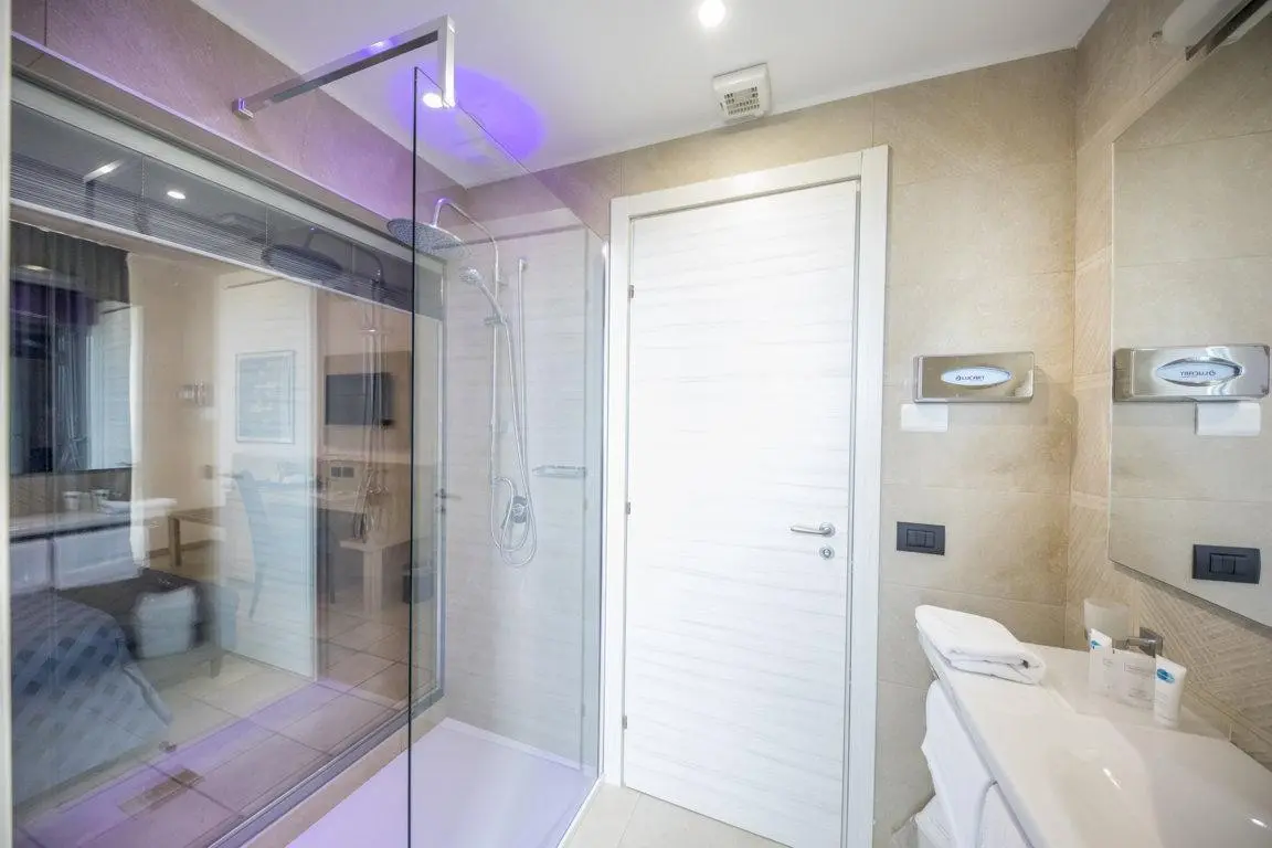 Baia del Capitano — BAIA DEL CAPITANO