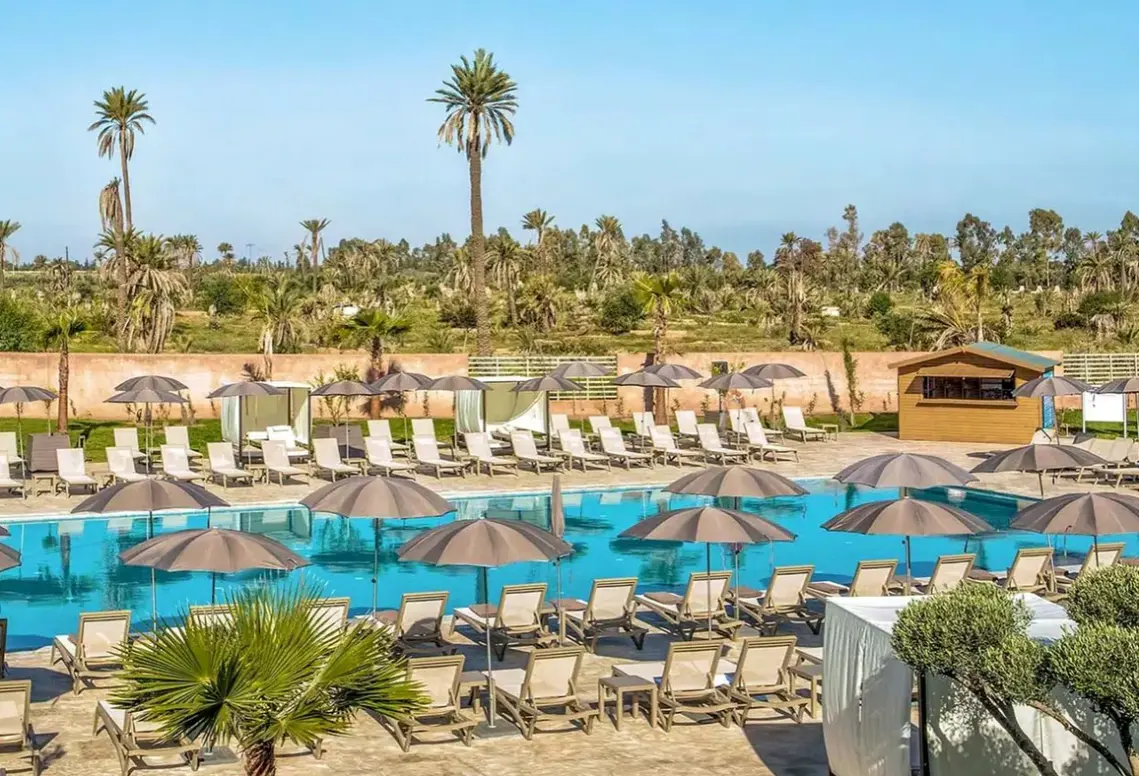 Basen w hotelu Be Live Experience Marrakech Palmeraie