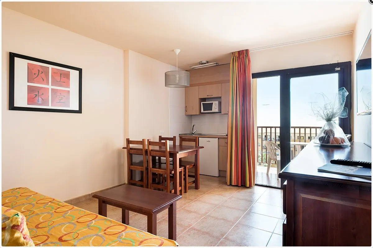 Best Alcázar — BEST ALCAZAR HOTEL