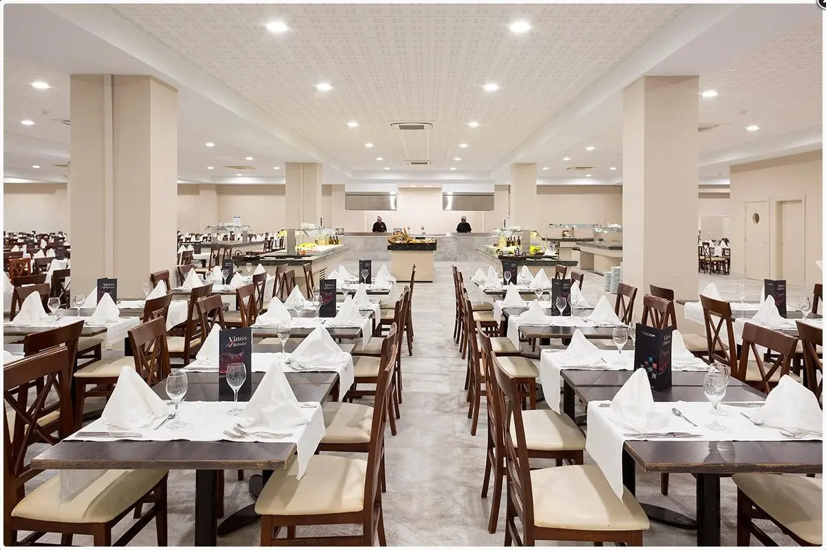 Best Alcázar — BEST ALCAZAR HOTEL