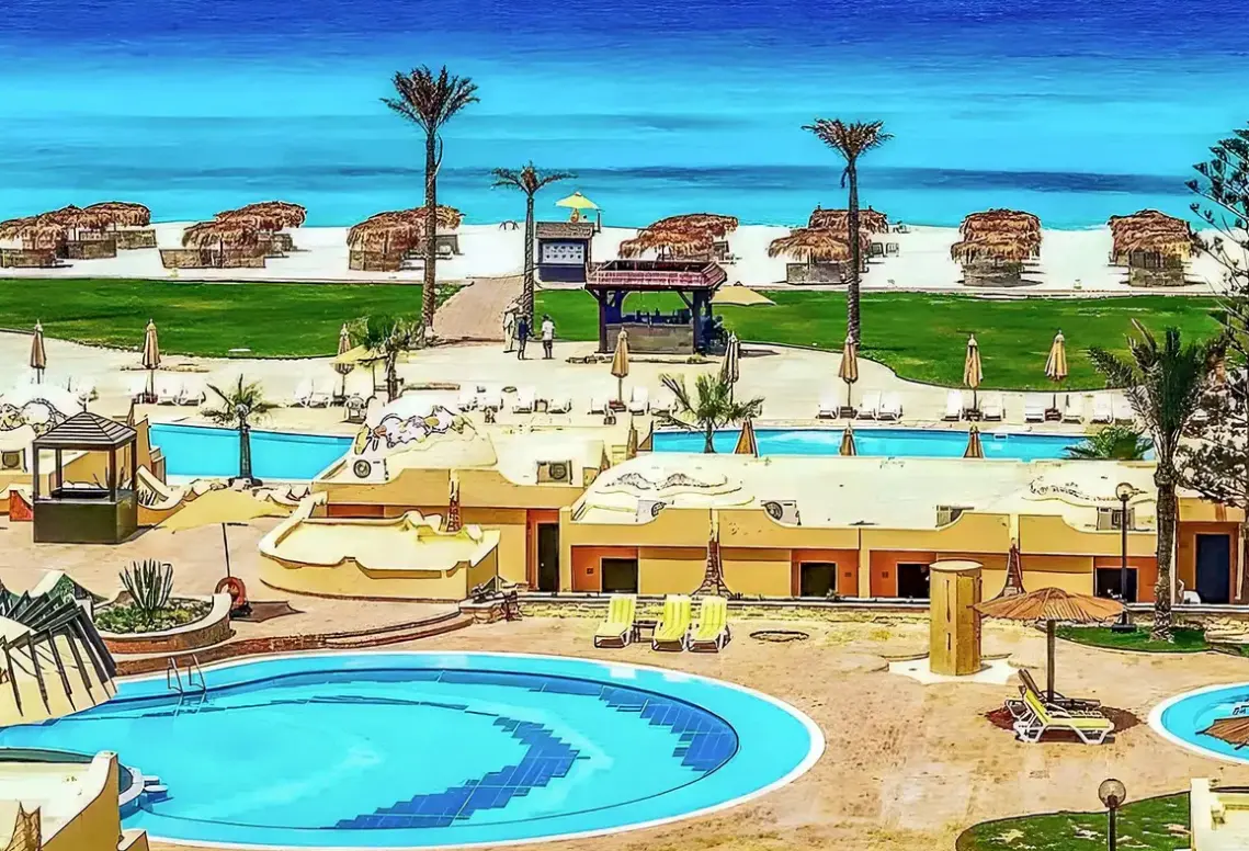 Basen w hotelu Borg El Arab Beach Resort